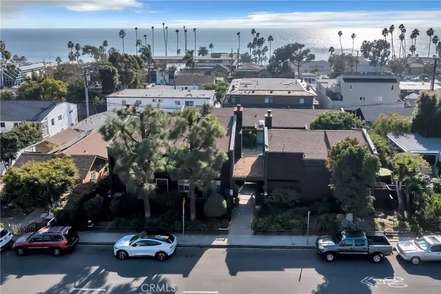 335 Cypress Drive, Laguna Beach, CA 92651