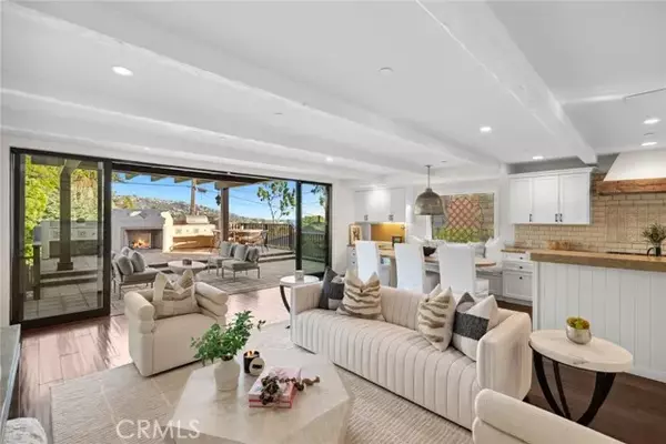 Laguna Beach, CA 92651,435 Holly Street