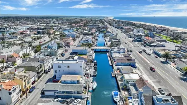 Huntington Beach, CA 92649,16779 Bayview Drive