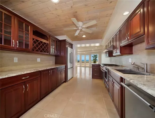 Dana Point, CA 92629,33571 Binnacle Drive