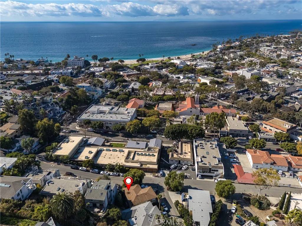 Laguna Beach, CA 92651,370 Loma Terrace