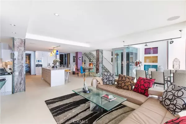 Laguna Beach, CA 92651,1261 Ocean Front