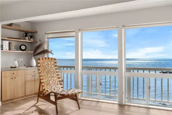 Laguna Beach, CA 92651,631 Cliff Drive #A6