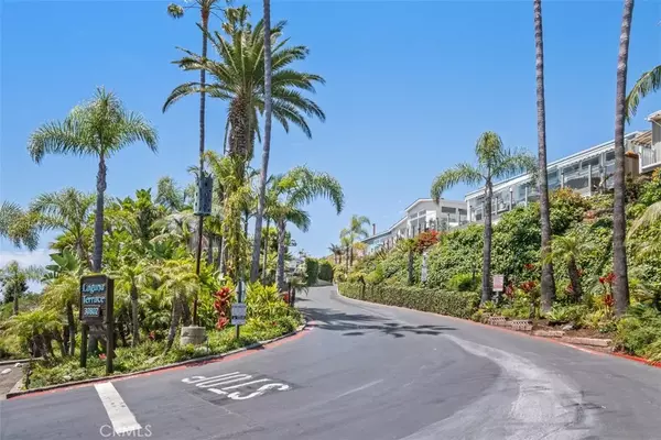 Laguna Beach, CA 92651,30802 Coast #L4