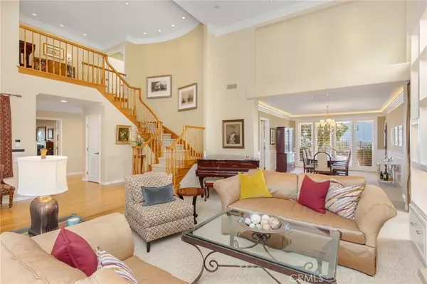 Laguna Niguel, CA 92677,44 New Haven