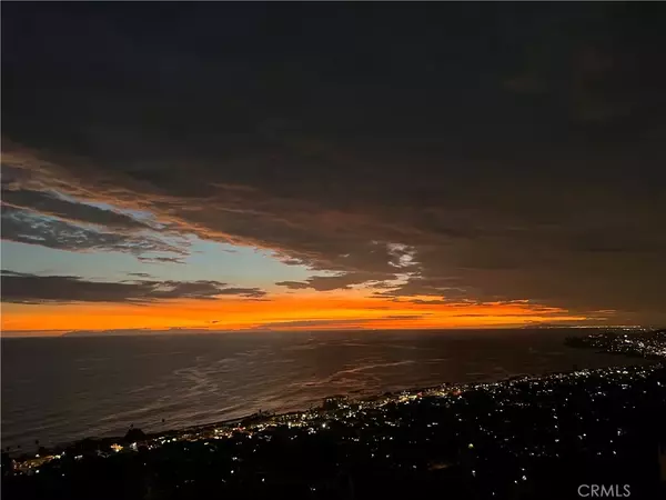 Laguna Beach, CA 92651,2378 Crestview Drive
