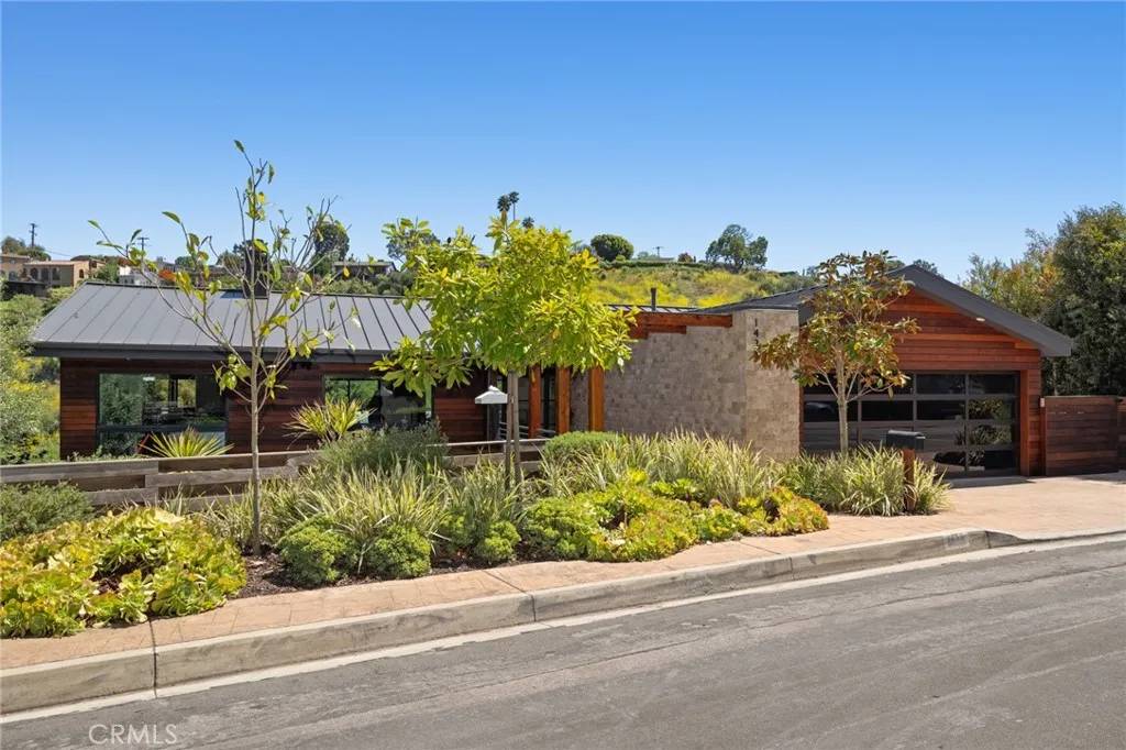 Laguna Beach, CA 92651,1435 Cerritos Drive
