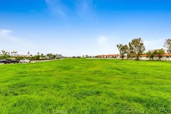 Hemet, CA 92543,0 Chambers