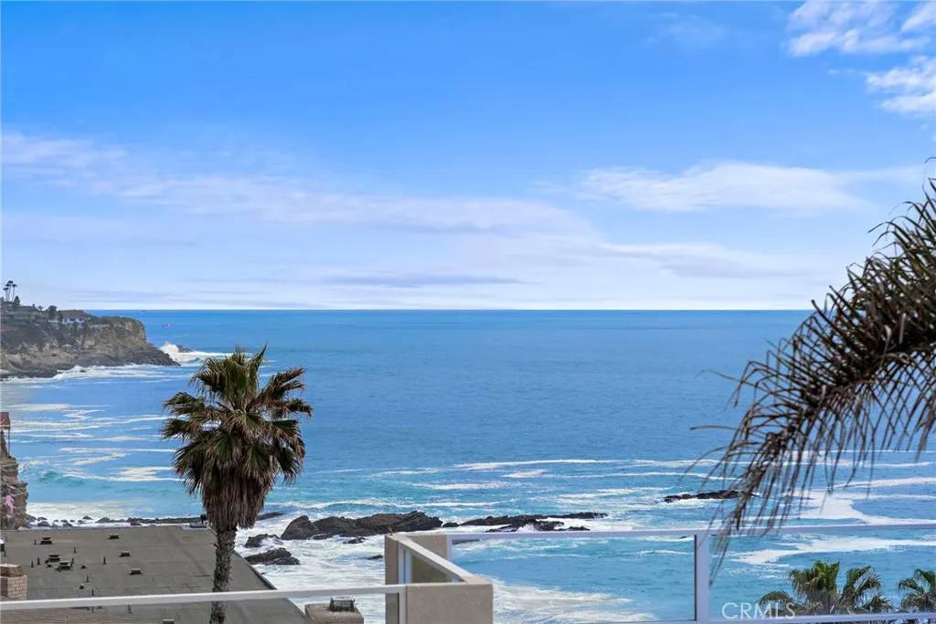 31678 Seacliff Drive, Laguna Beach, CA 92651
