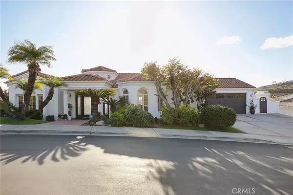 San Clemente, CA 92673,3 Via Pasa