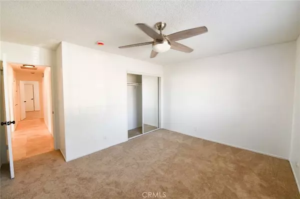 Hawthorne, CA 90250,12026 York Avenue