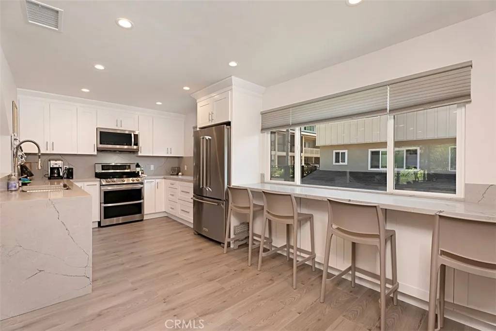 Laguna Beach, CA 92651,108 Blue Lagoon