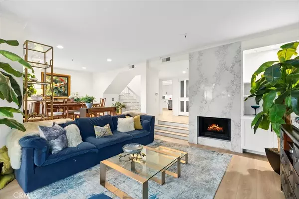 Newport Beach, CA 92660,50 Sea Island Drive