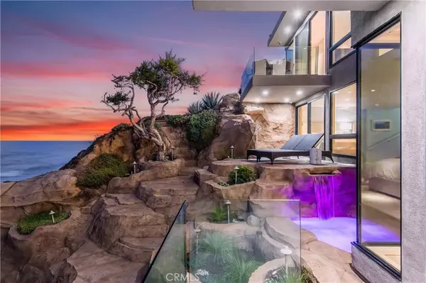 Laguna Beach, CA 92651,1715 Ocean Way