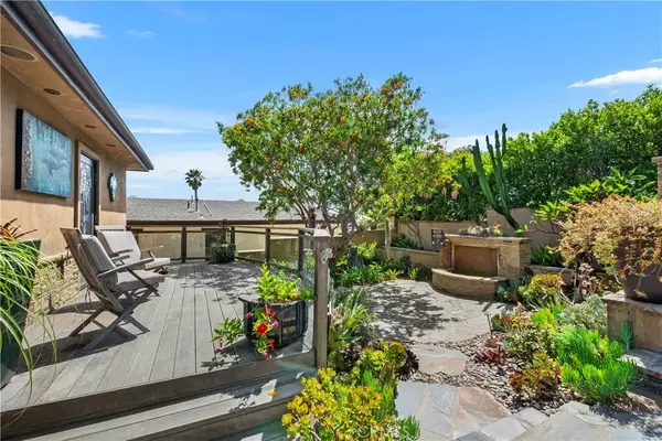 Laguna Beach, CA 92651,535 High Dr