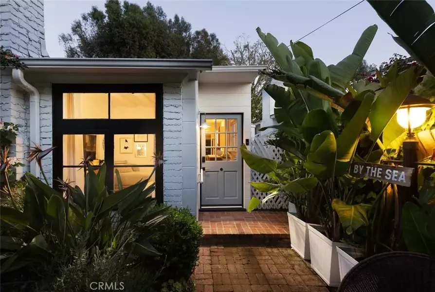 565 Lombardy Lane, Laguna Beach, CA 92651