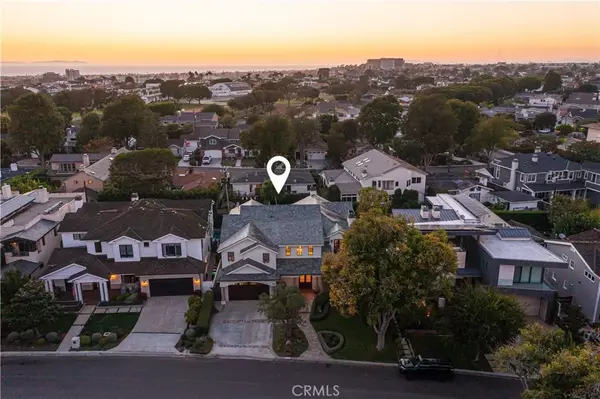 Newport Beach, CA 92663,411 Snug Harbor Road