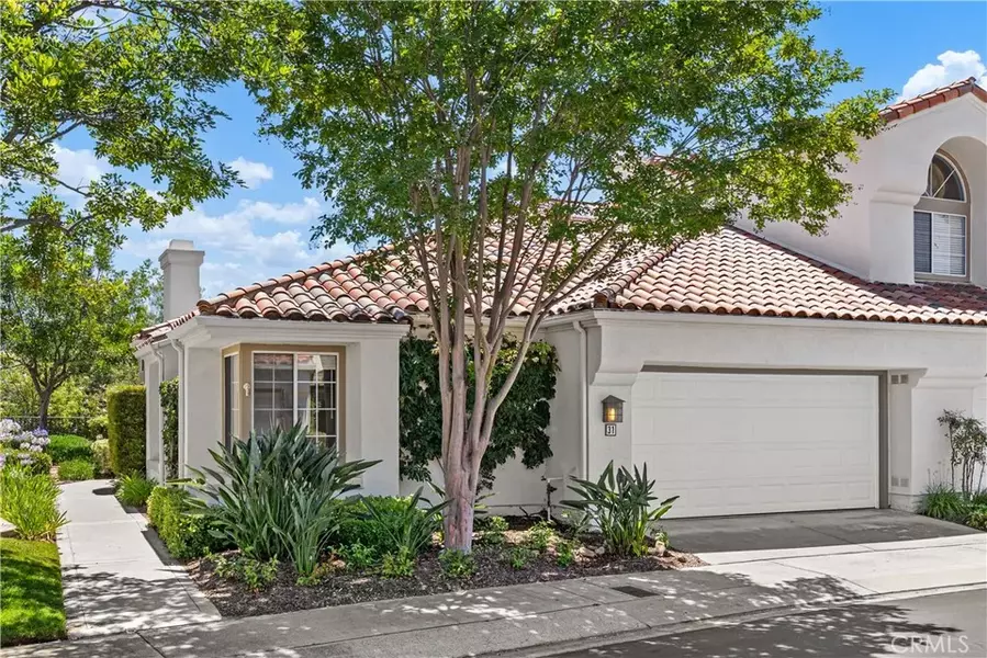 31 Calle Maria, Rancho Santa Margarita, CA 92688