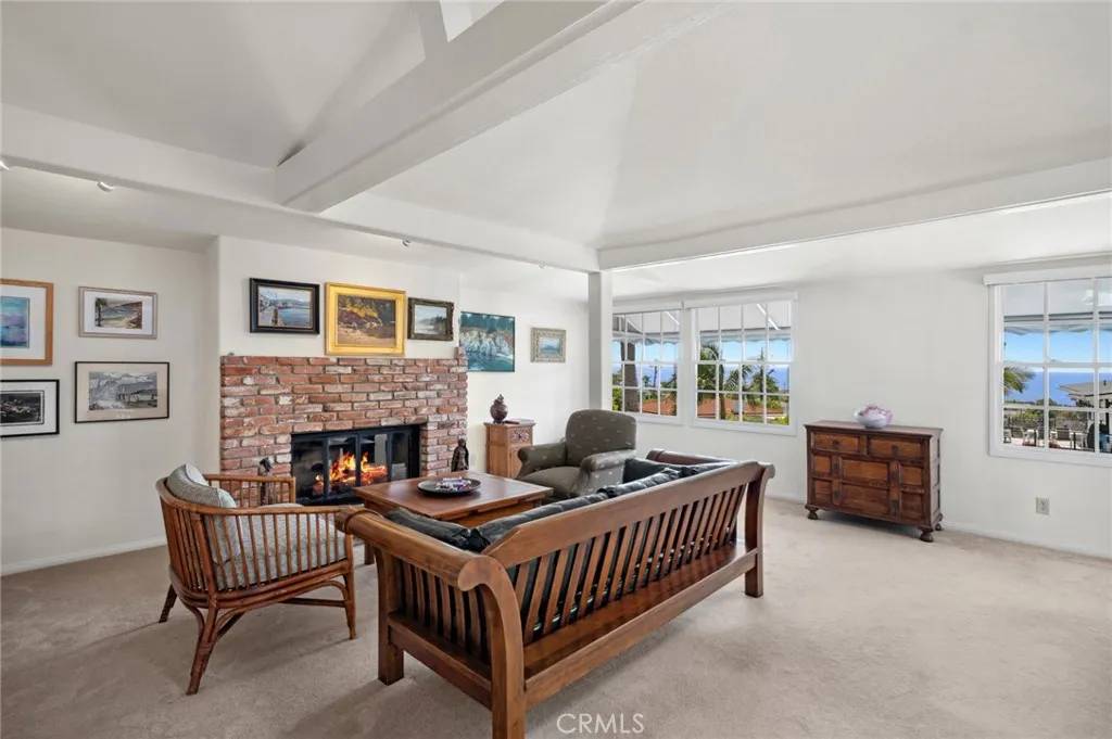 Laguna Beach, CA 92651,790 Wendt Terrace