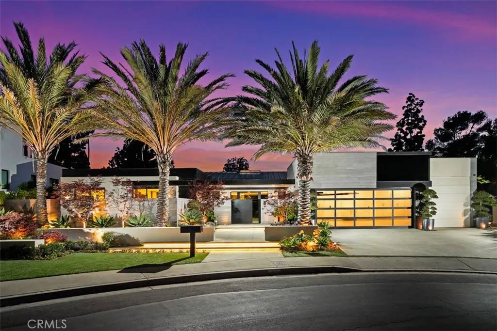 15 Torrey Pines Lane, Newport Beach, CA 92660