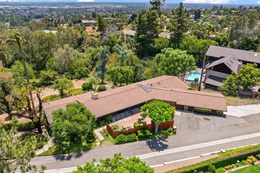 1815 Ladera Vista Place, Fullerton, CA 92831