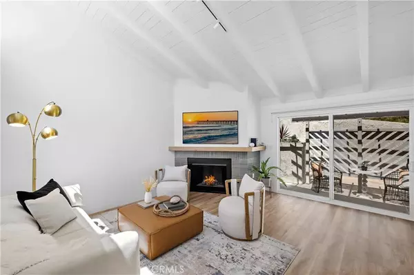 Laguna Beach, CA 92651,21659 Ocean Vista Drive #20