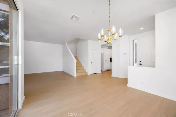 Orange, CA 92869,448 N Londonderry Lane #D