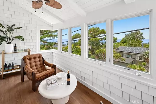 Laguna Beach, CA 92651,31506 Eagle Rock Way