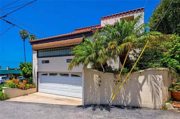 Laguna Beach, CA 92651,223 Chiquita Street #225