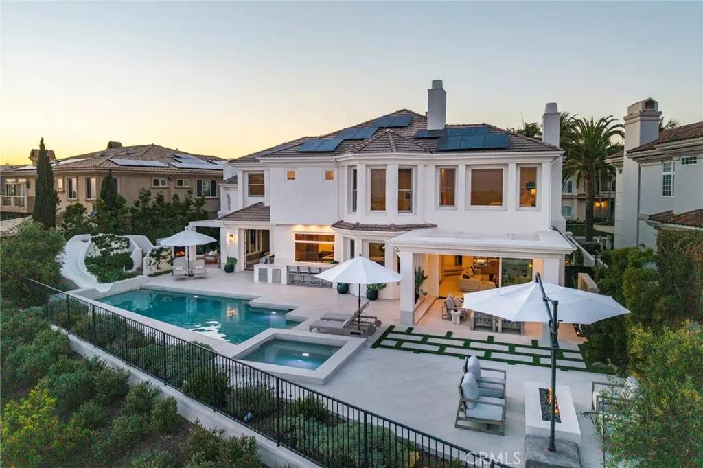 Laguna Niguel, CA 92677,4 Ebony Glade