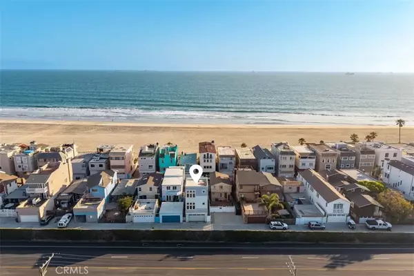 Surfside, CA 90743,55 Surfside Avenue #B