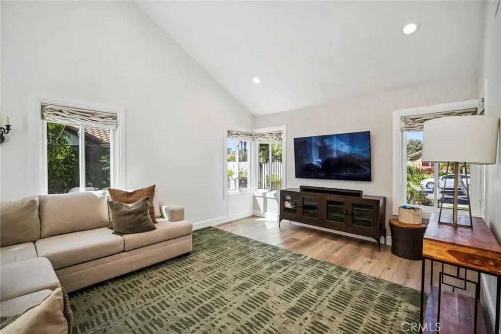 San Clemente, CA 92673,1205 Cerca