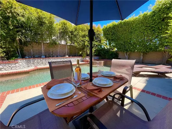 San Clemente, CA 92673,522 Calle Cuadra