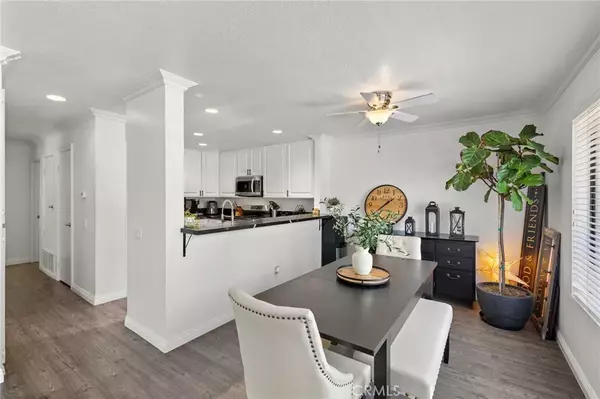 Lake Forest, CA 92630,25745 View Pointe