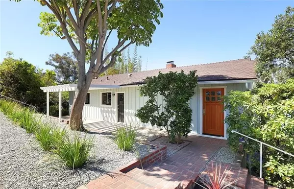 Laguna Beach, CA 92651,394 Moss Street
