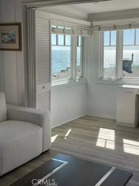 Laguna Beach, CA 92651,2750 Solana Way