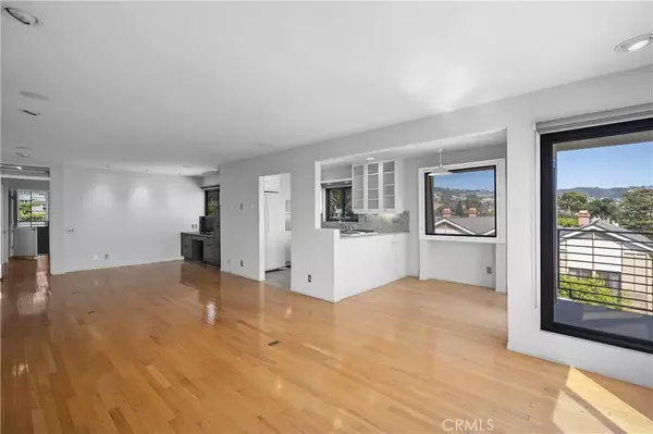 Laguna Beach, CA 92651,428 Cypress Drive