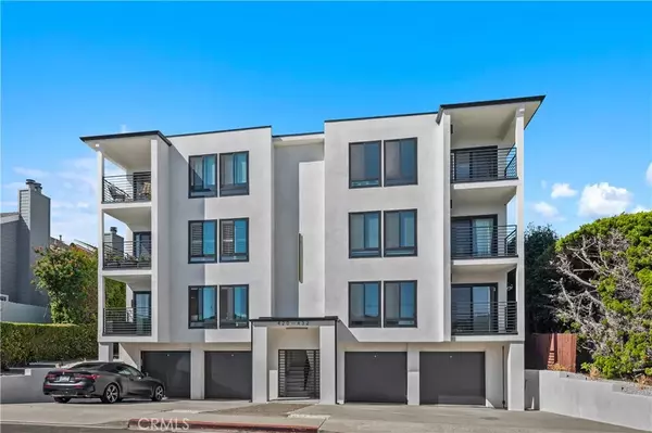 428 Cypress Drive, Laguna Beach, CA 92651