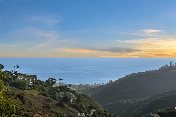 Laguna Beach, CA 92651,2516 Temple Hills Drive