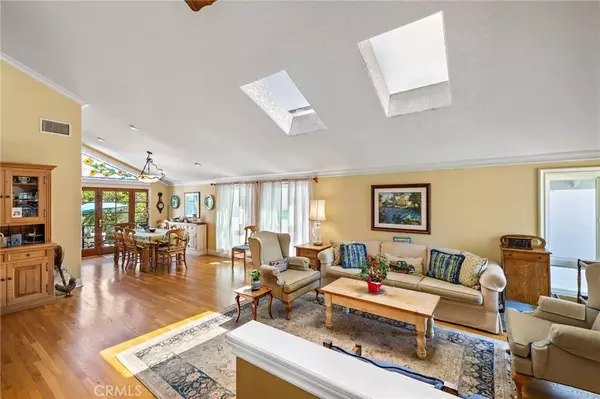 Irvine, CA 92614,23 Warmspring