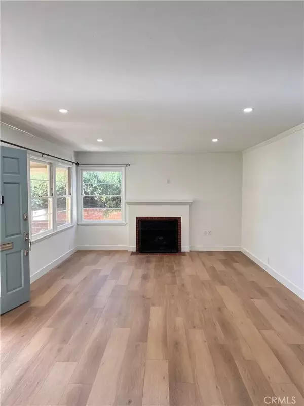 Laguna Beach, CA 92651,795 Saint Anns Drive