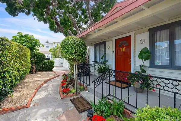 Laguna Beach, CA 92651,555 Through Street