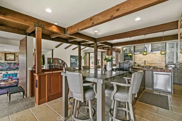 Laguna Beach, CA 92651,345 EMERALD BAY