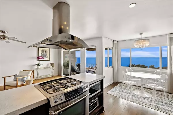 Laguna Beach, CA 92651,21702 Ocean Vista Drive #F