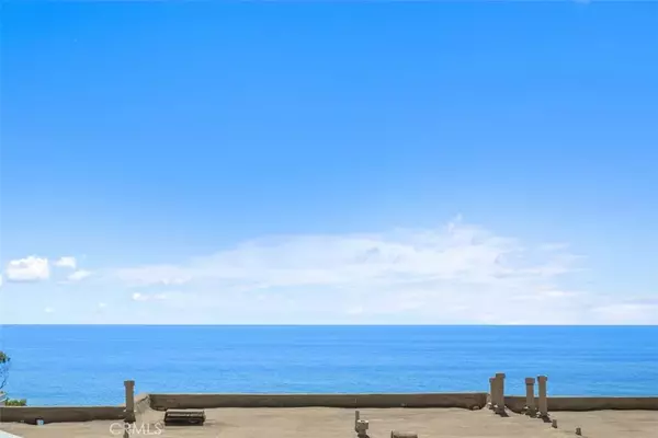 Laguna Beach, CA 92651,21777 Ocean Vista Drive #28