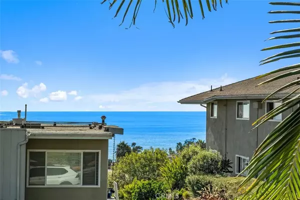 Laguna Beach, CA 92651,21703 Ocean Vista Dr 201A
