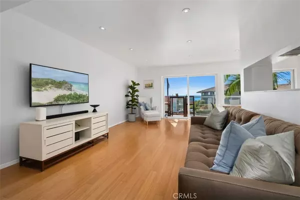 Laguna Beach, CA 92651,21703 Ocean Vista Dr 201A