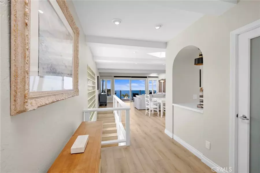 1091 La Mirada, Laguna Beach, CA 92651
