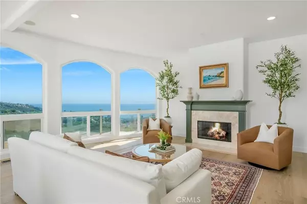 Laguna Beach, CA 92651,1545 Caribbean Way