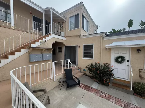 Laguna Beach, CA 92651,364 Cliff Drive #3